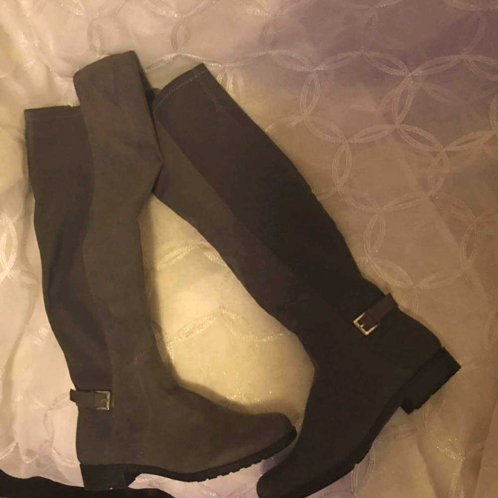 Charcoal grey boots